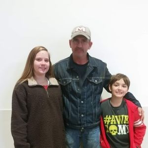 Meet your Posher, Thomas